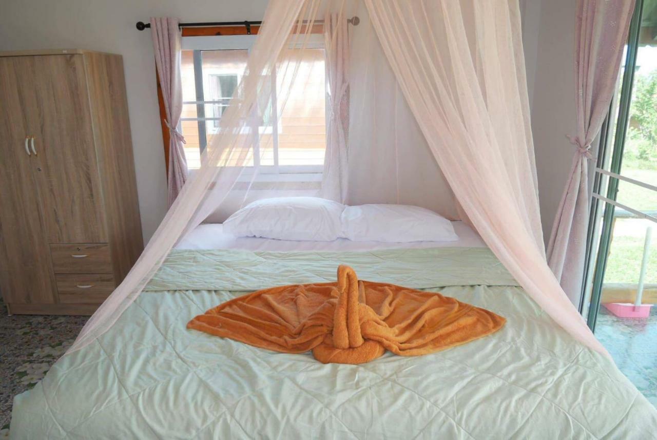 Happy Home Kohjum Koh Jum Exterior photo