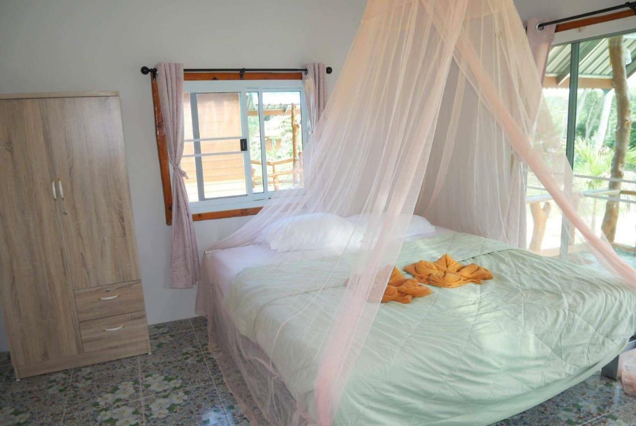 Happy Home Kohjum Koh Jum Exterior photo
