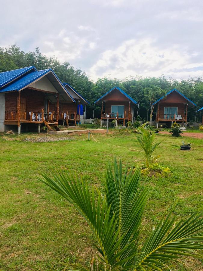 Happy Home Kohjum Koh Jum Exterior photo