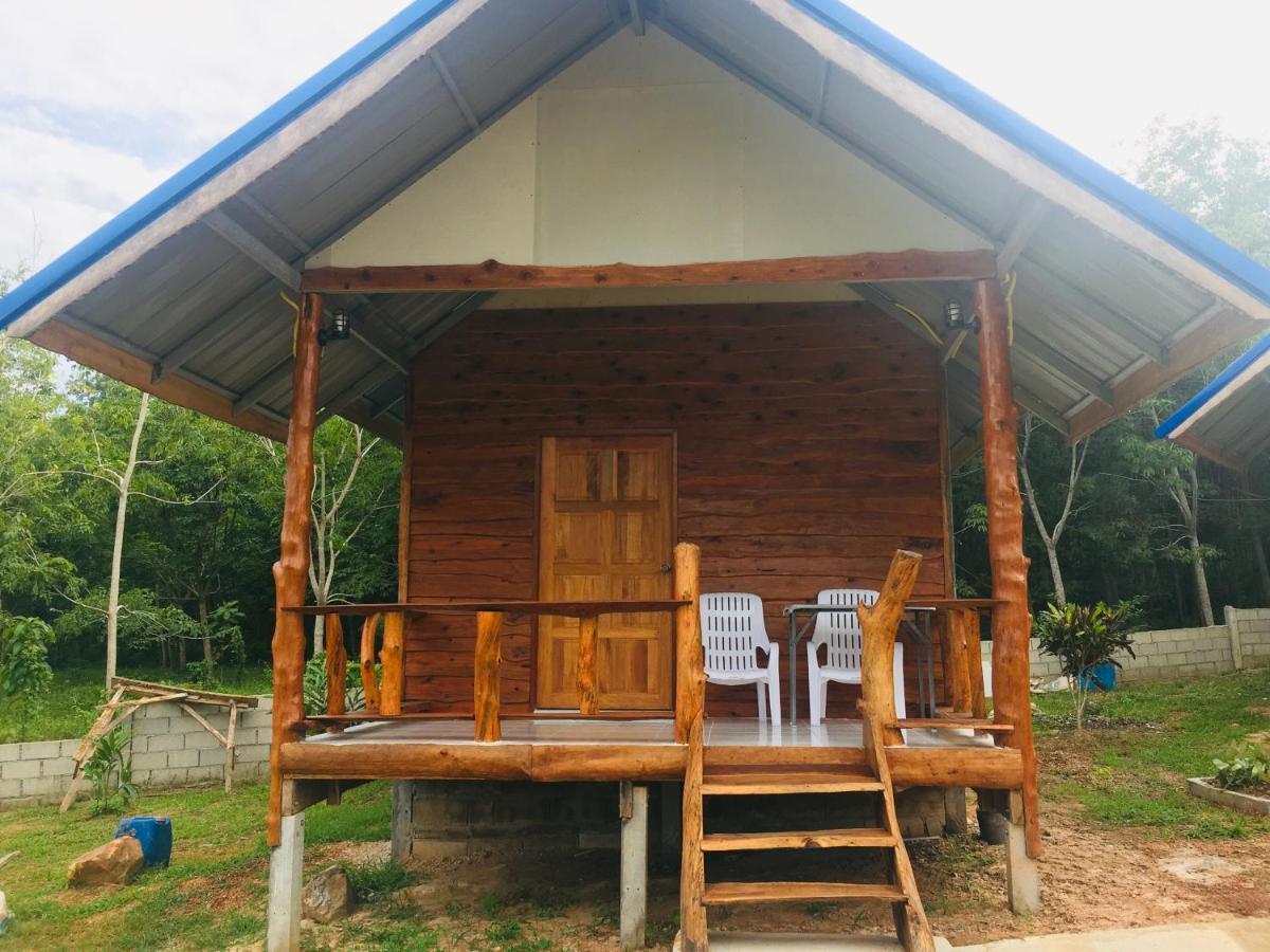 Happy Home Kohjum Koh Jum Exterior photo